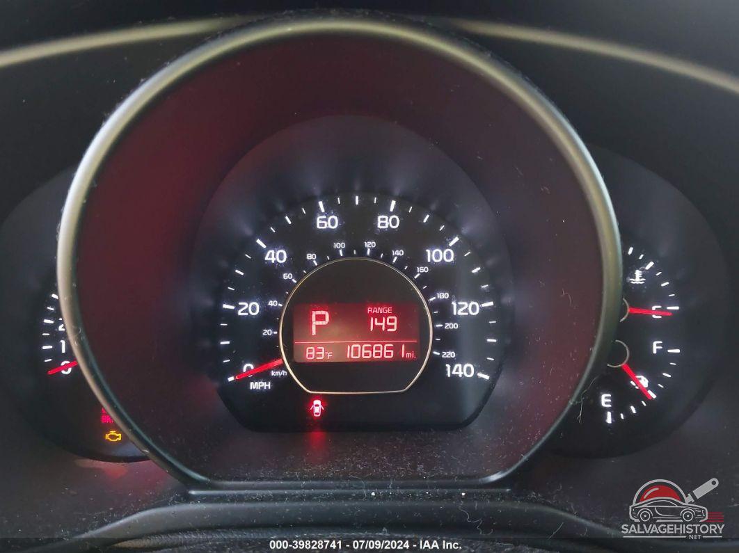 KNDJP3A58G7370142 2016 KIA SOUL photo no. 7