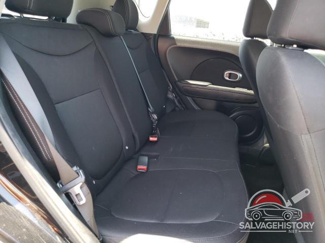 KNDJN2A20H7486541 2017 KIA SOUL photo no. 11