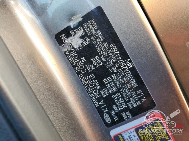 KNDJN2A21H7442869 2017 KIA SOUL photo no. 12
