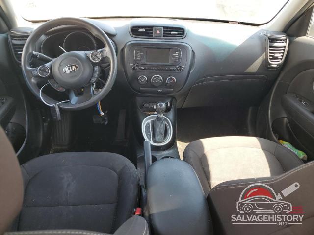 KNDJN2A21H7442869 2017 KIA SOUL photo no. 8