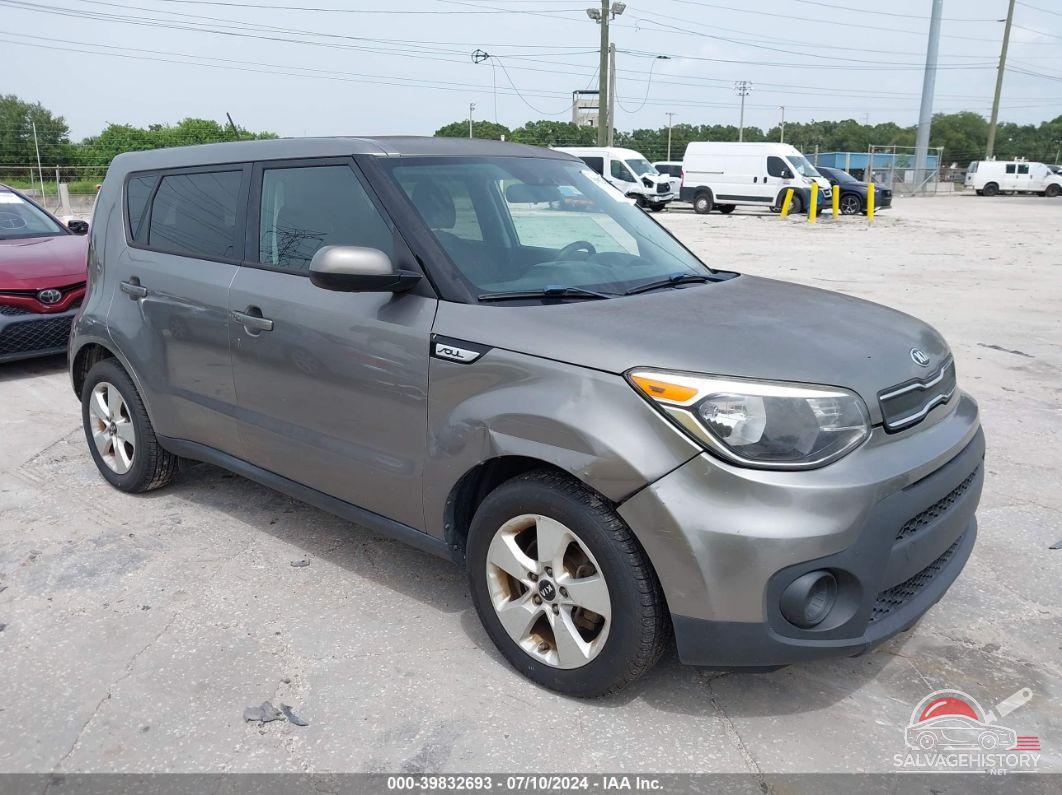 KNDJN2A24H7424575 2017 KIA SOUL photo no. 6
