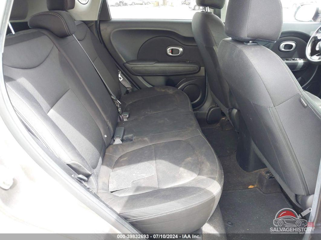 KNDJN2A24H7424575 2017 KIA SOUL photo no. 8