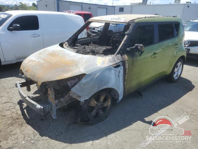 KNDJN2A25H7885803 2017 KIA SOUL photo no. 8