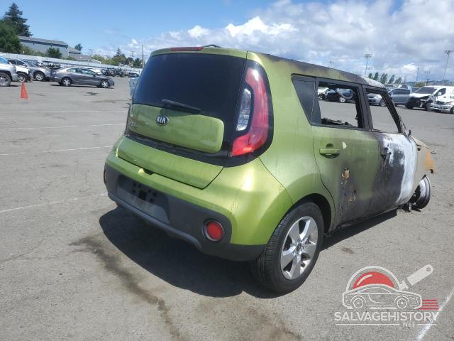 KNDJN2A25H7885803 2017 KIA SOUL photo no. 3
