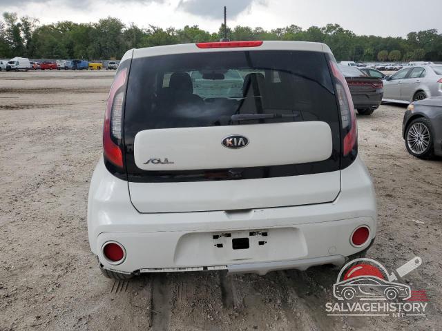 KNDJP3A50H7504322 2017 KIA SOUL photo no. 6