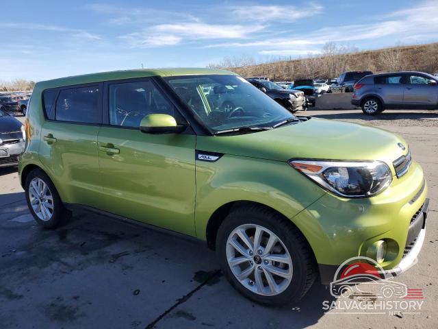 KNDJP3A56H7877865 2017 KIA SOUL photo no. 4