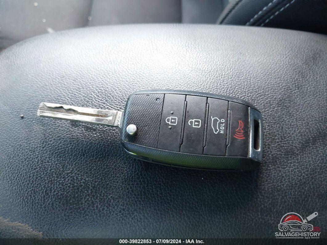 KNDJP3A59H7429703 2017 KIA SOUL photo no. 11