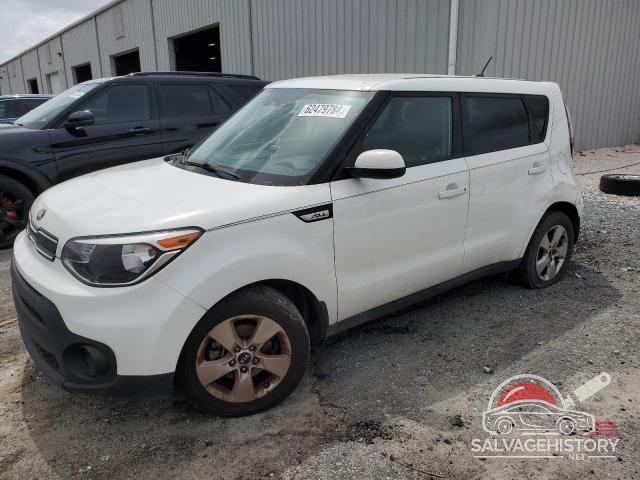 KNDJN2A20J7523478 2018 KIA SOUL photo no. 6