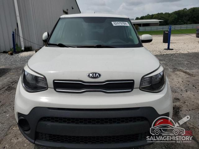 KNDJN2A20J7523478 2018 KIA SOUL photo no. 5