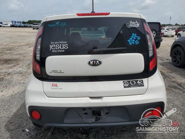 KNDJN2A20J7523478 2018 KIA SOUL photo no. 6