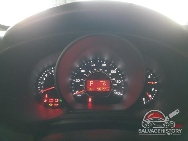 KNDJP3A58J7572969 2018 KIA SOUL photo no. 9