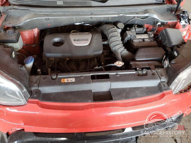 KNDJX3AAXJ7544300 2018 KIA SOUL photo no. 11