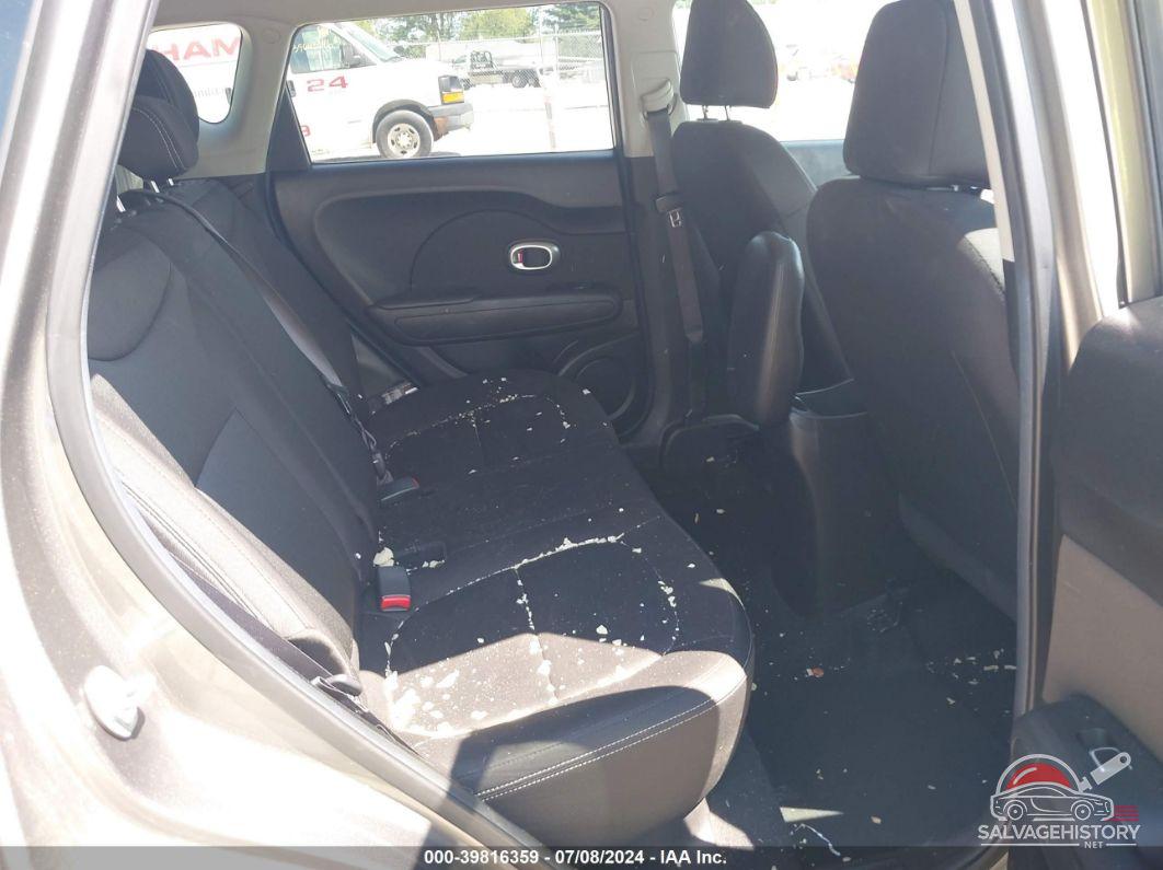 KNDJN2A29K7013583 2019 KIA SOUL photo no. 8