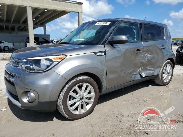 KNDJP3A51K7696471 2019 KIA SOUL photo no. 4
