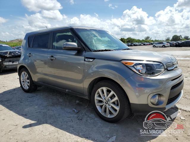 KNDJP3A51K7696471 2019 KIA SOUL photo no. 4