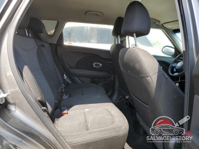 KNDJP3A54K7005272 2019 KIA SOUL photo no. 10