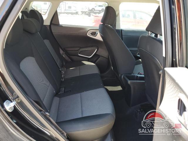 KNDJ22AU2L7029863 2020 KIA SOUL photo no. 10
