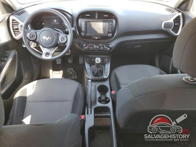 KNDJ22AU2L7029863 2020 KIA SOUL photo no. 8