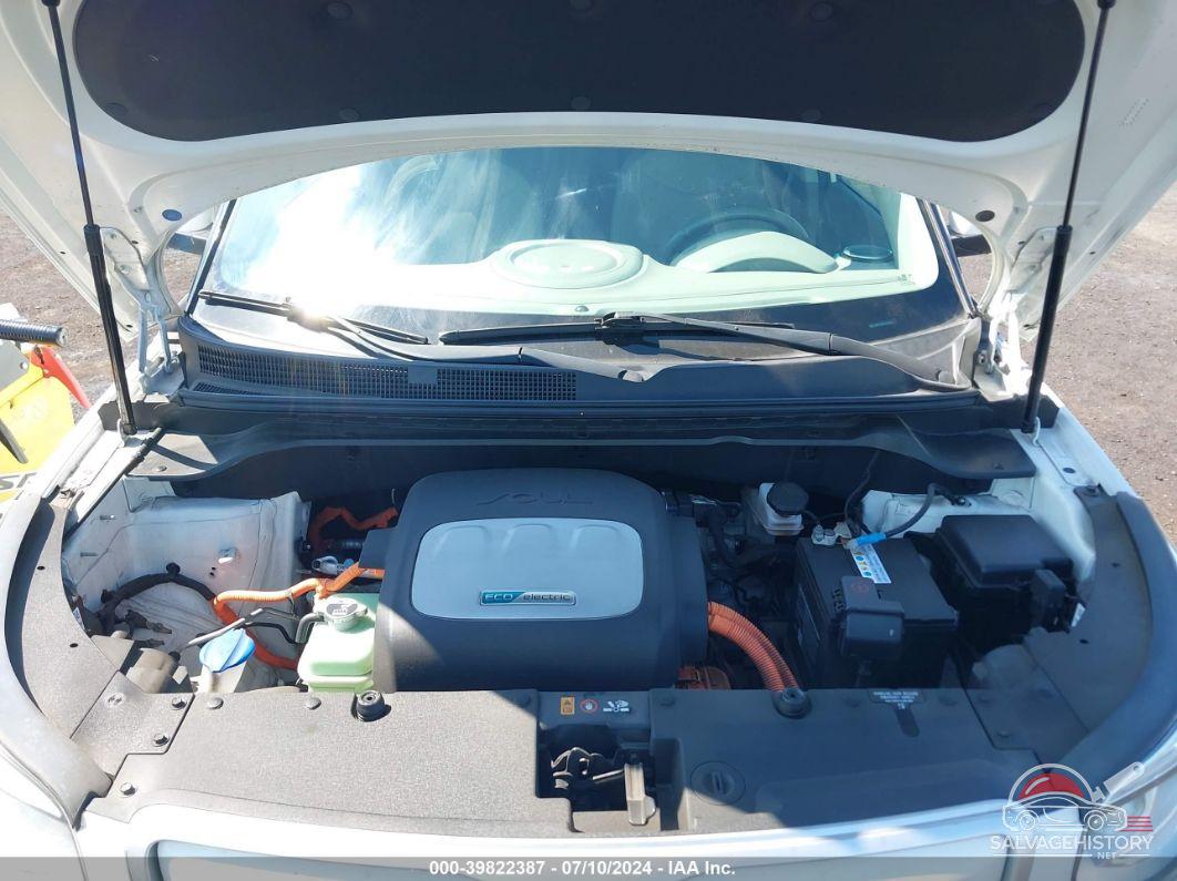 KNDJP3AE3G7013712 2016 KIA SOUL EV photo no. 10
