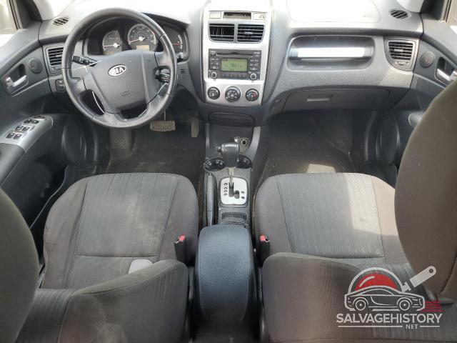 KNDJF723X97637615 2009 KIA SPORTAGE photo no. 8