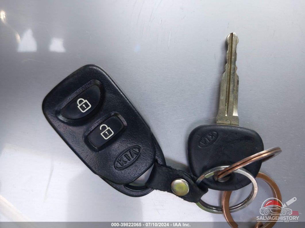 KNDPB3A23B7176352 2011 KIA SPORTAGE photo no. 11