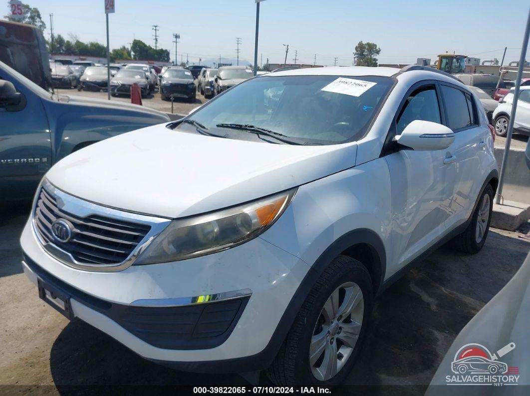 KNDPB3A23B7176352 2011 KIA SPORTAGE photo no. 2
