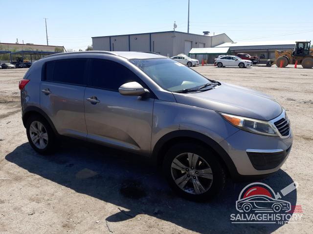 KNDPB3A29D7534329 2013 KIA SPORTAGE photo no. 4