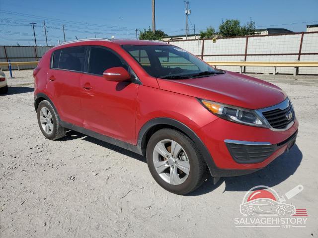 KNDPB3A2XD7514011 2013 KIA SPORTAGE photo no. 4