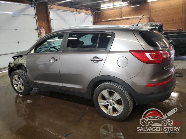 KNDPBCA23D7410122 2013 KIA SPORTAGE photo no. 2