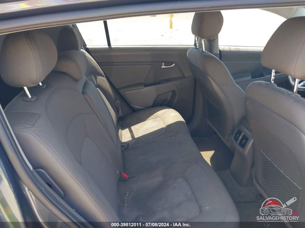 KNDPBCAC2E7571412 2014 KIA SPORTAGE photo no. 8