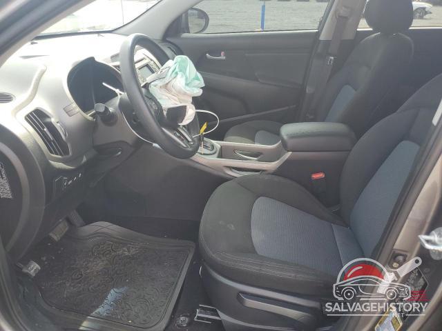 KNDPBCAC3E7550634 2014 KIA SPORTAGE photo no. 7