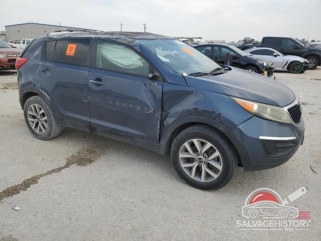 KNDPB3AC0F7699407 2015 KIA SPORTAGE photo no. 4
