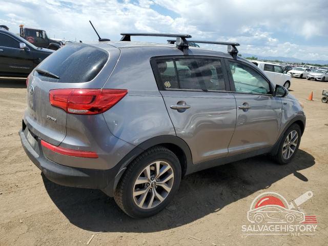 KNDPBCAC8F7684816 2015 KIA SPORTAGE photo no. 3