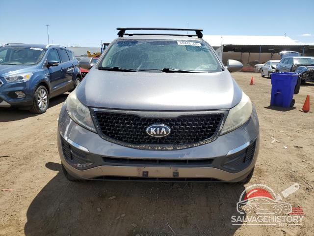 KNDPBCAC8F7684816 2015 KIA SPORTAGE photo no. 5