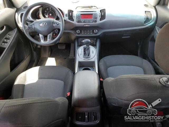 KNDPBCAC8F7684816 2015 KIA SPORTAGE photo no. 8