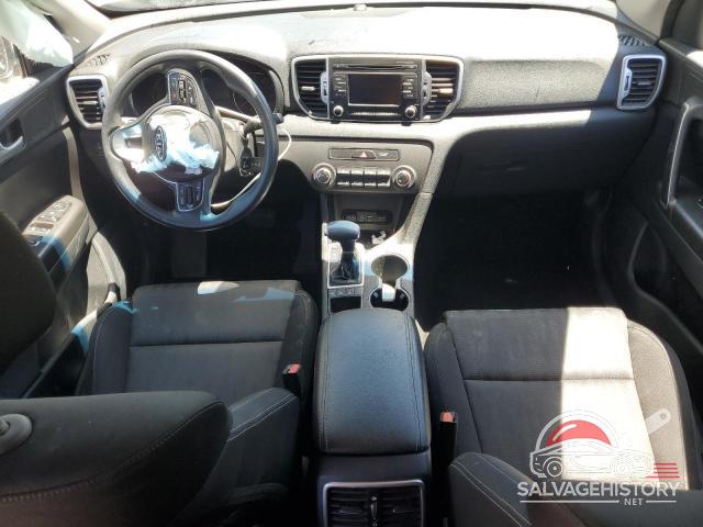 KNDPMCAC7H7162790 2017 KIA SPORTAGE photo no. 8
