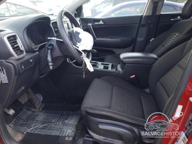 KNDPMCAC0J7301695 2018 KIA SPORTAGE photo no. 7