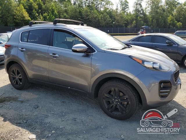 KNDPMCAC6J7404782 2018 KIA SPORTAGE photo no. 4