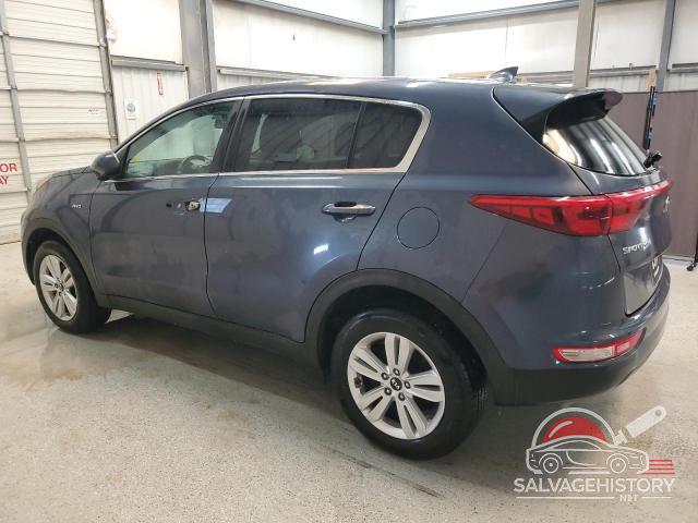 KNDPMCAC9J7350040 2018 KIA SPORTAGE photo no. 2