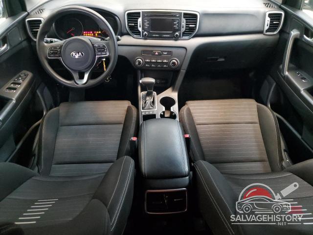 KNDPMCAC9J7350040 2018 KIA SPORTAGE photo no. 8