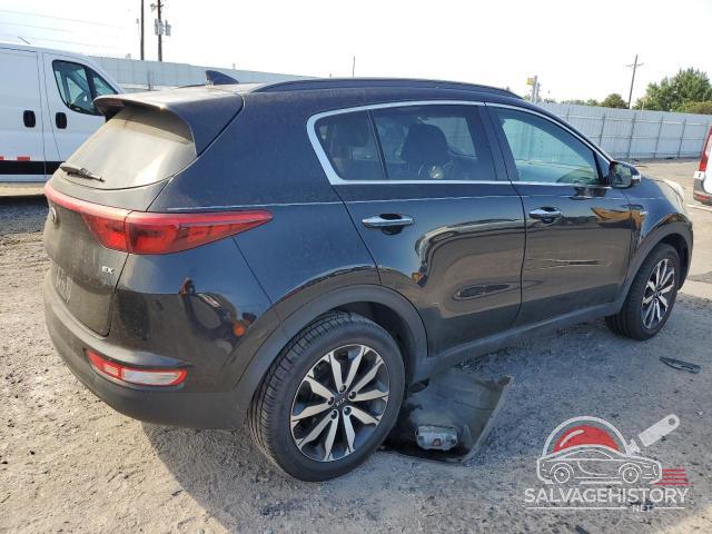 KNDPNCAC8J7428272 2018 KIA SPORTAGE photo no. 3