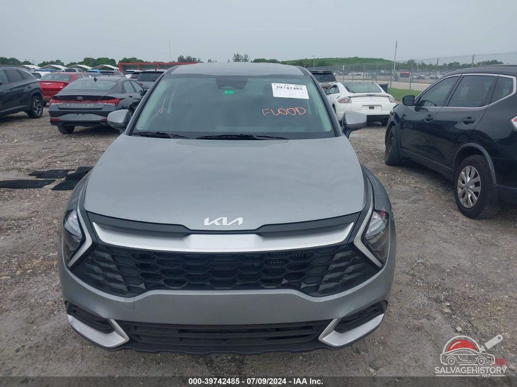 KNDPUCAG0P7105025 2023 KIA SPORTAGE HYBRID photo no. 6