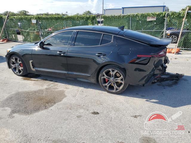KNAE55LC0K6064806 2019 KIA STINGER photo no. 2