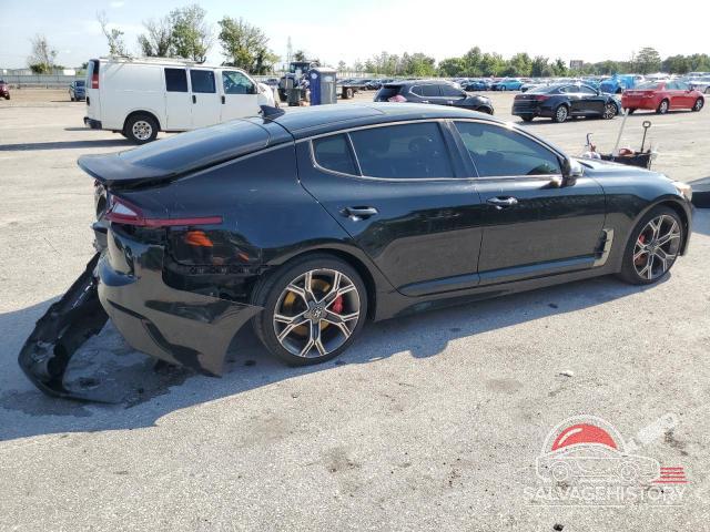 KNAE55LC0K6064806 2019 KIA STINGER photo no. 3