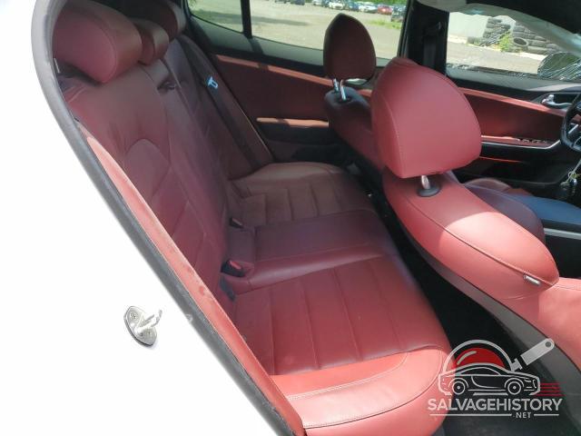 KNAE55LC0K6066992 2019 KIA STINGER photo no. 10