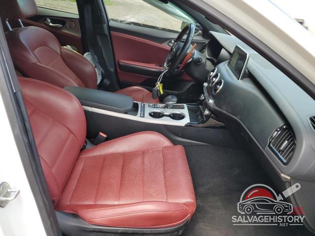 KNAE55LC0K6066992 2019 KIA STINGER photo no. 7