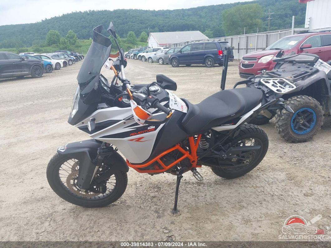 VBKV49407JM982465 2018 KTM 1090 photo no. 2