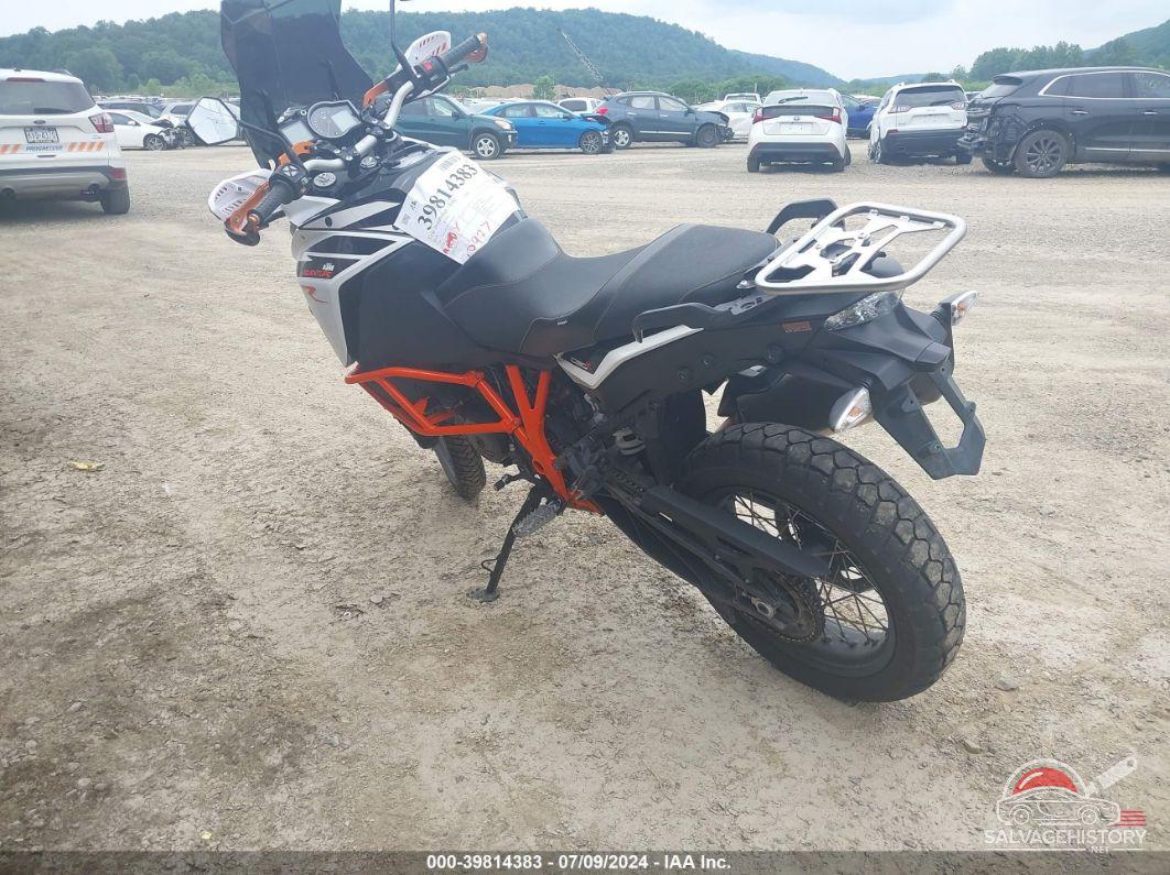 VBKV49407JM982465 2018 KTM 1090 photo no. 3