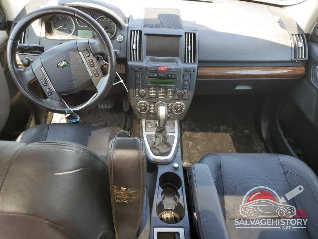 SALFT2BN8AH206071 2010 LAND ROVER LR2 photo no. 8