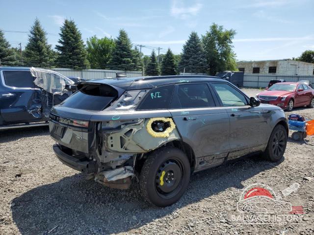 SALYL2RX0JA774176 2018 LAND ROVER RANGEROVER photo no. 3